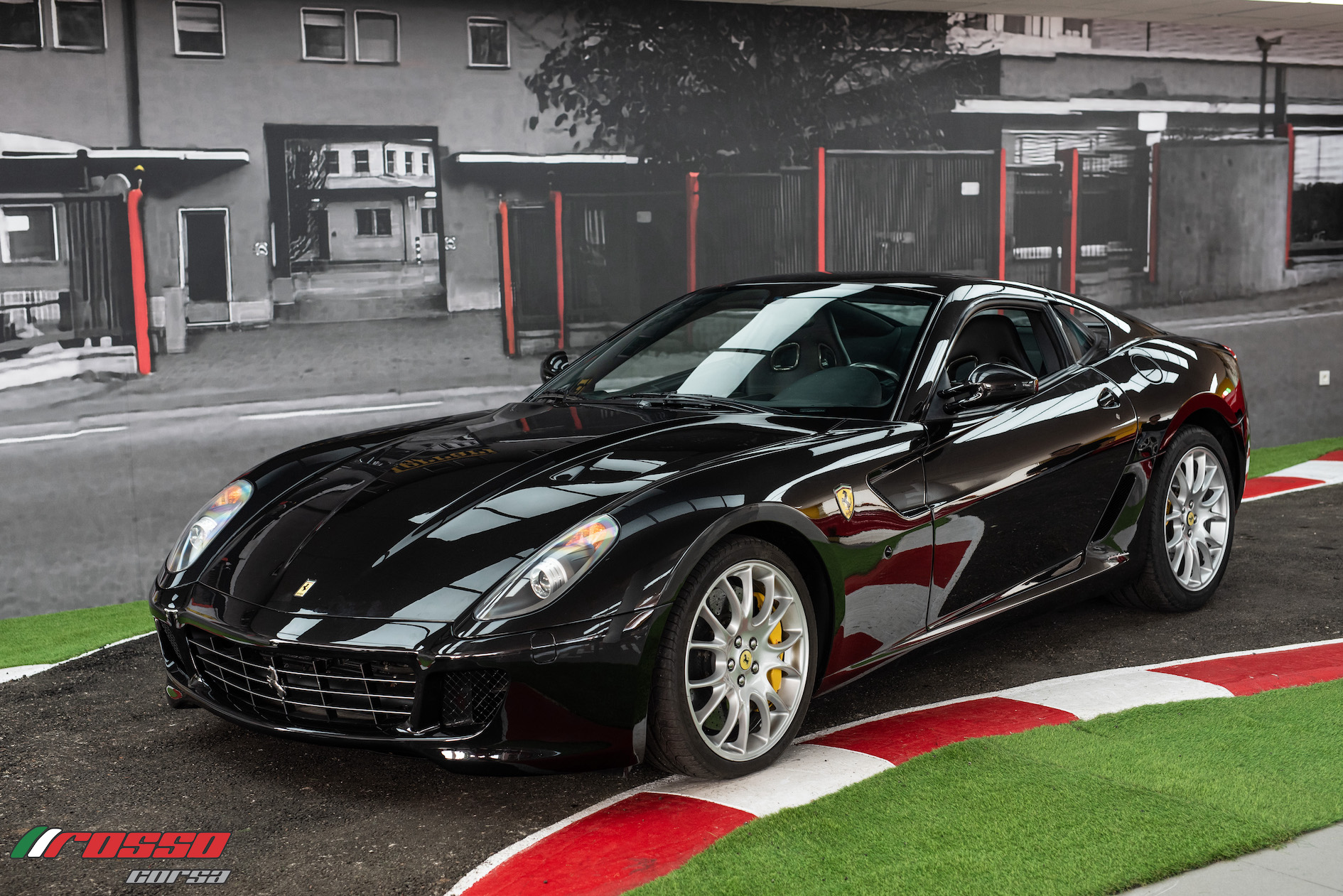 Black Ferrari 599 GTB F1 at Rosso Corsa