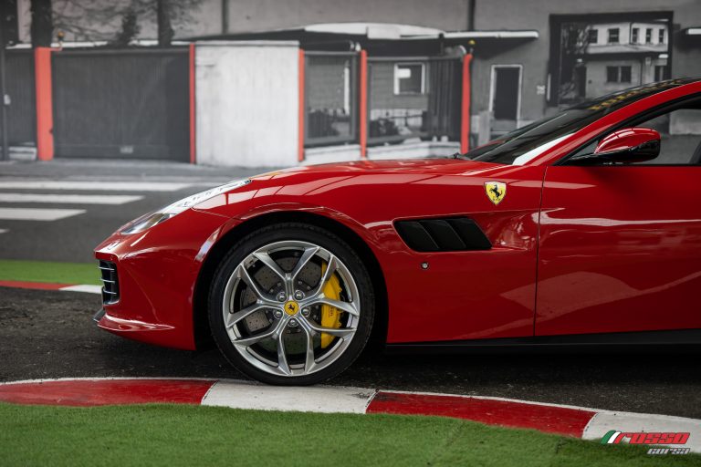 Ferrari GTCLussoT (12)