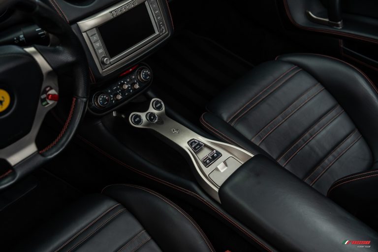05_15_2026_Ferrari California (27)