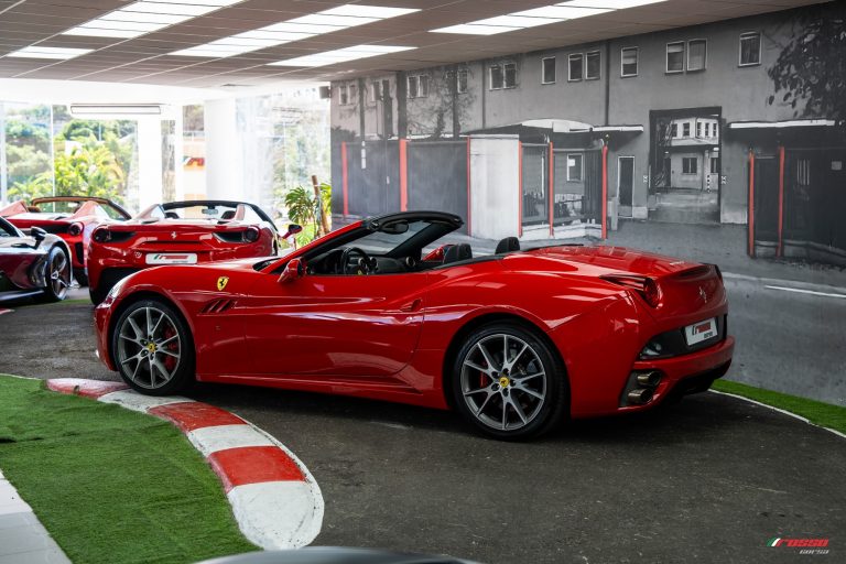 05_15_2026_Ferrari California (6)
