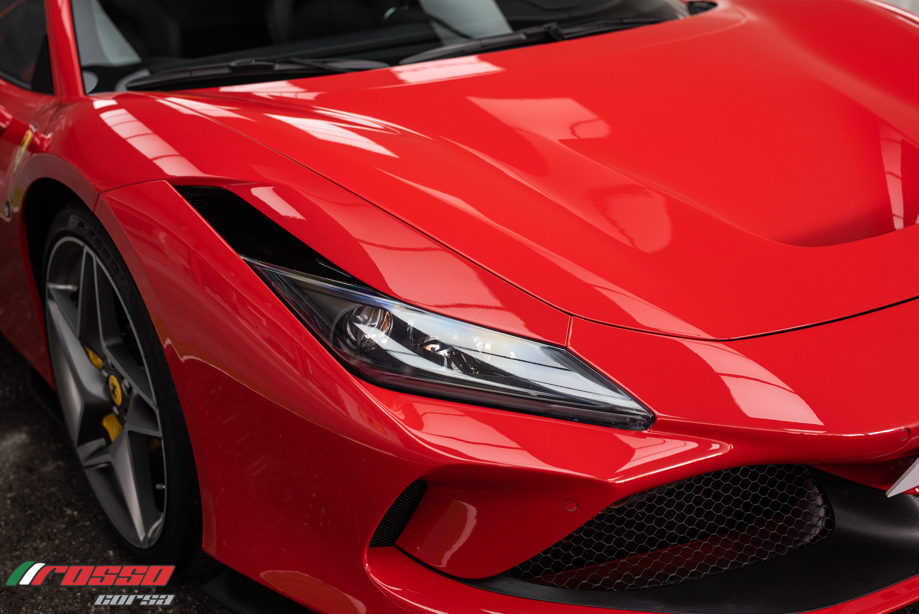 Rosso Corsa Ferrari F8 Tributo