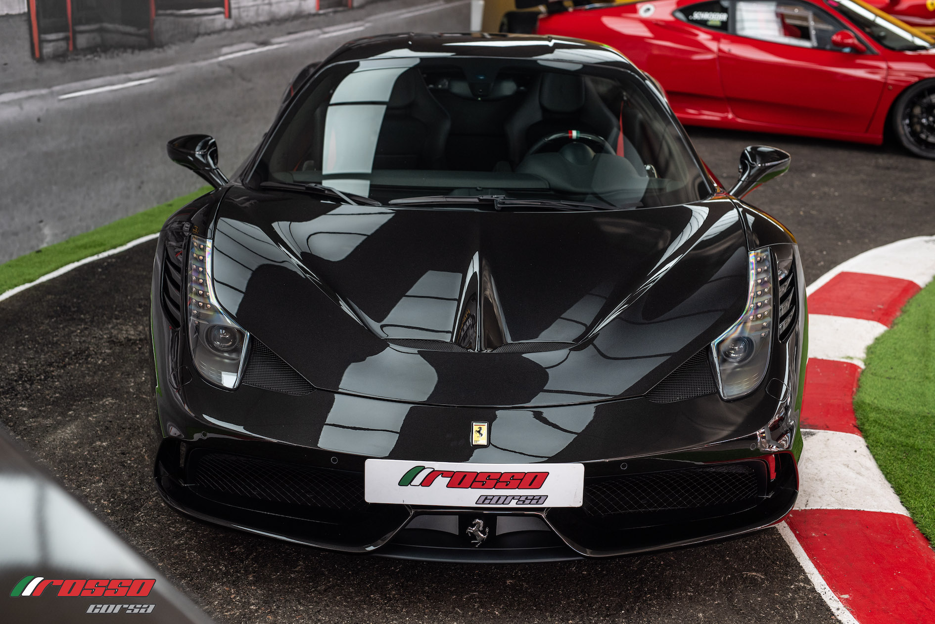 Ferrari 458 Speciale Black Unique Gold Black And White Ferrari 458 ferrari-458-speciale-black-unique-gold-black-and-white-ferrari-458