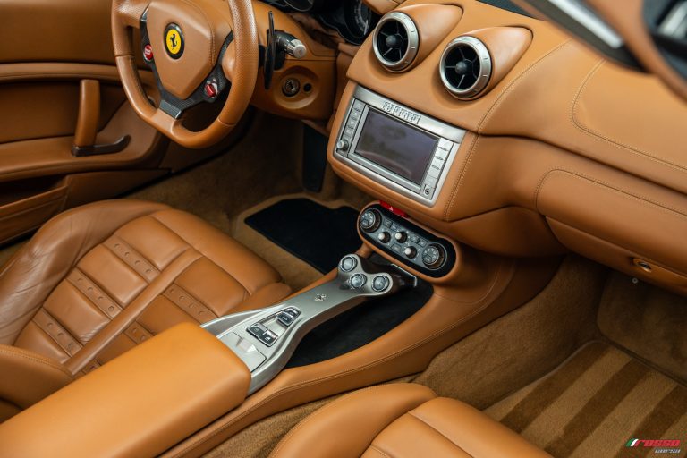 10_01_2025_Ferrari California (22)