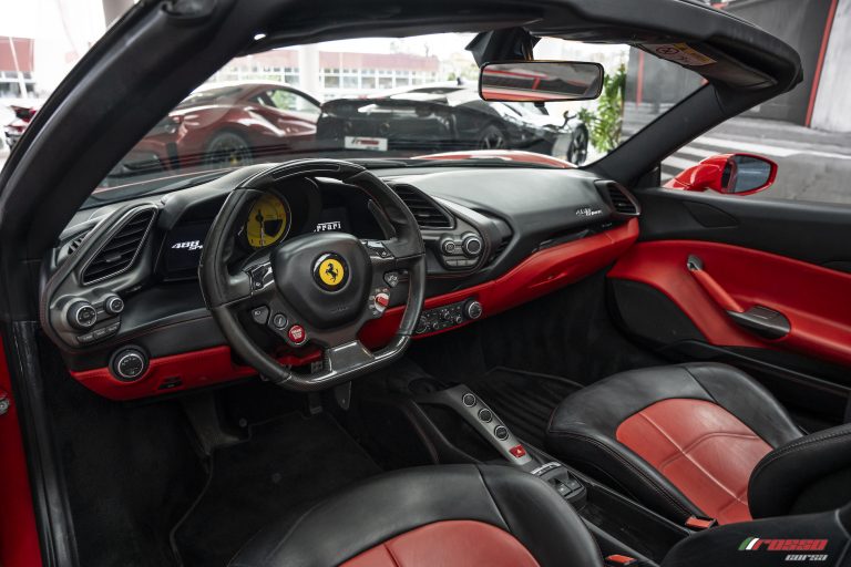 Ferrari 488 Spider Belinda Interior (1)