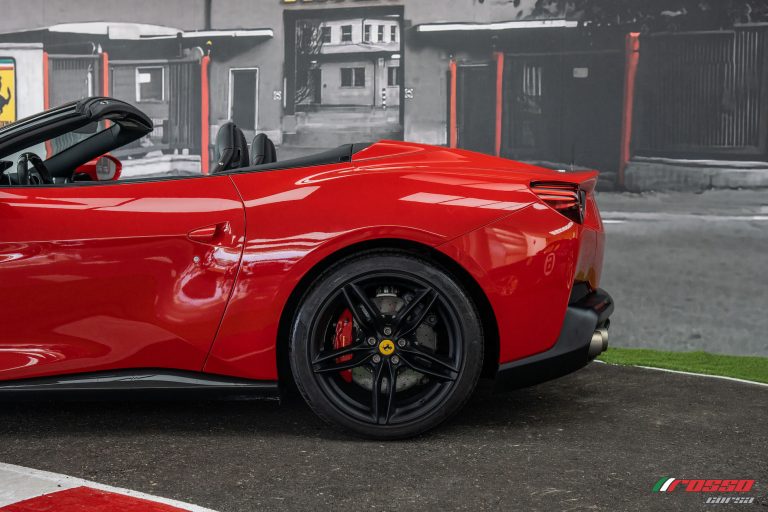 Ferrari Portofino (6)
