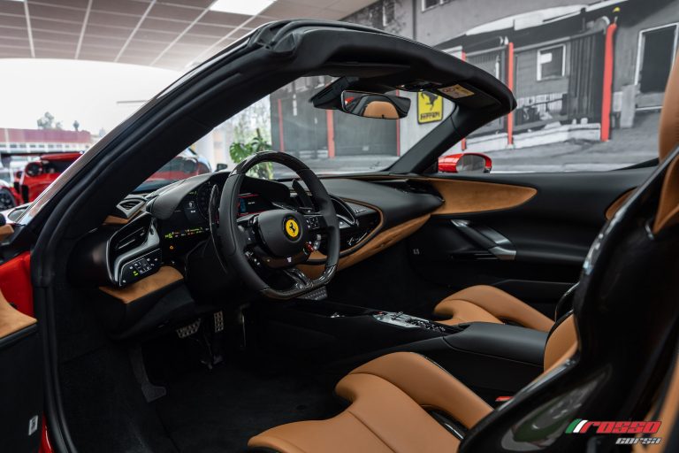Ferrari SF90 Spider_Interior (1)