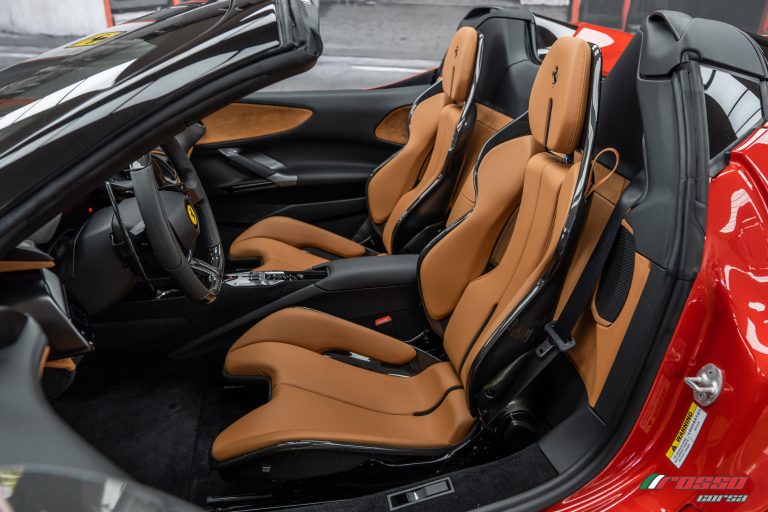 Ferrari SF90 Spider_Interior (4)