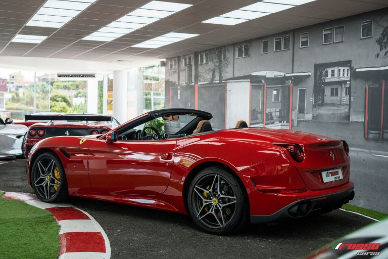 Ferrari California T (7)