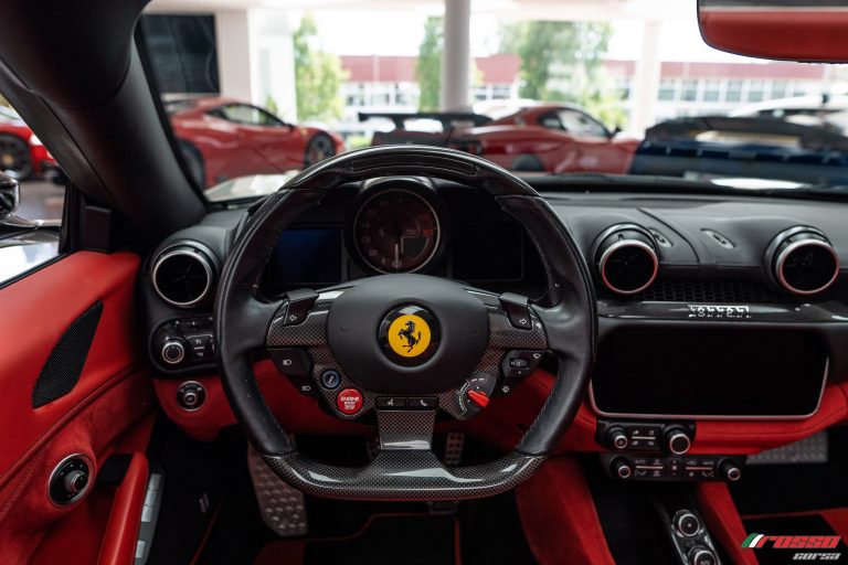 Ferrari Portofino_Interior (2)