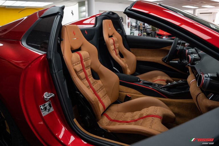 Ferrari 812 GTS_Interior (4)