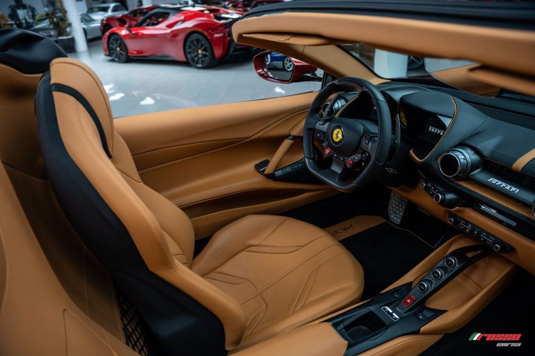 Ferrari 812 GTS Interior (7)