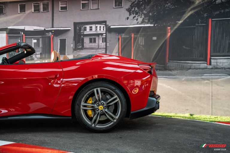 Ferrari Portofino (4)