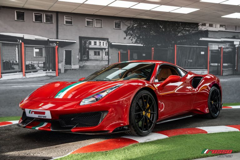 Ferrari Pista (1)