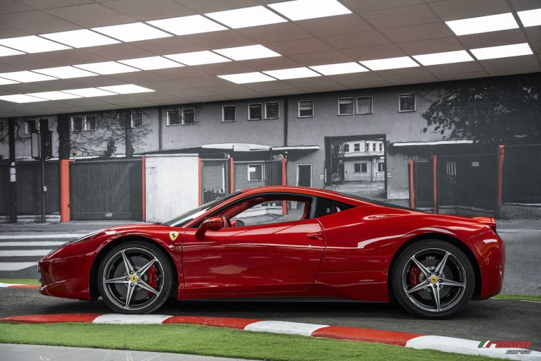 Ferrari_458_Italia_2