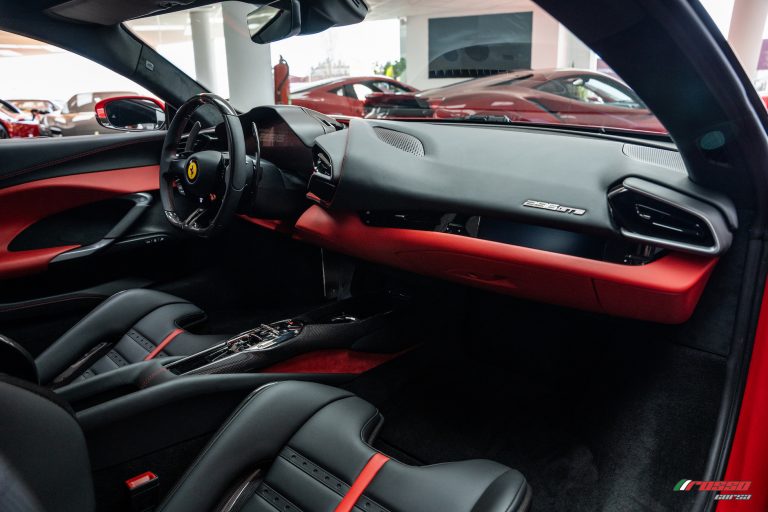 Ferrari 296 GTB Interior_3