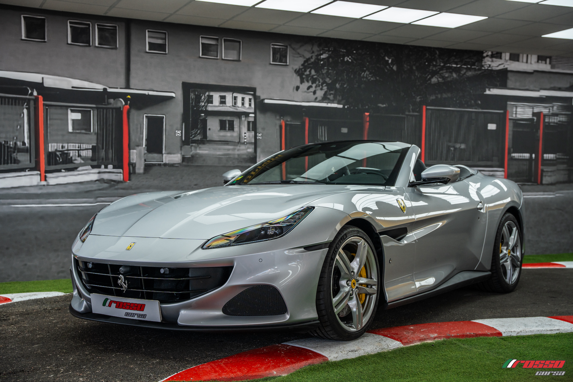 大判　Ferrari Portofino M デザインスケッチ Car design sketch (Ferrari Portofino Redesign) - YouTube