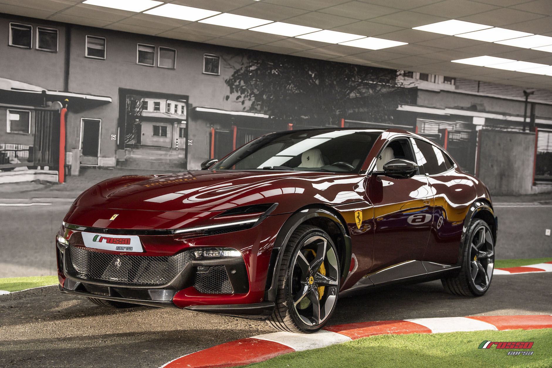 Ferrari Purosangue - Rosso Corsa