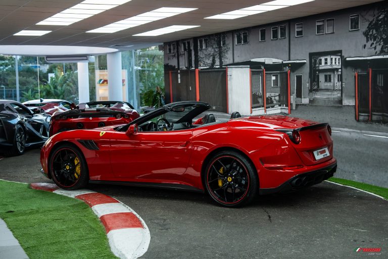 11_18_2025_Ferrari California T (5)