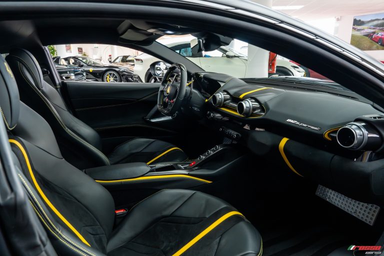 Ferrari 812 Superfast Grigio Granito Opaco (23)