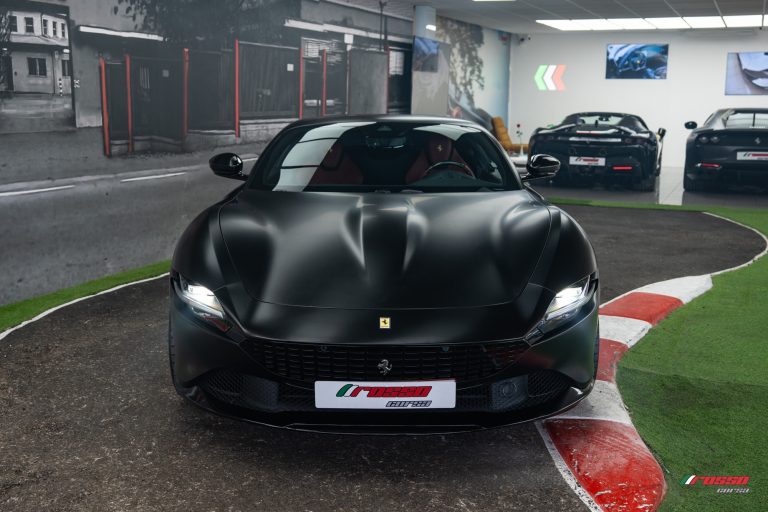 05_20_2026_Ferrari Roma nero opaco (4)