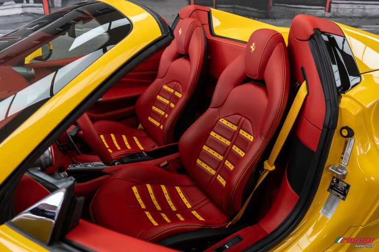 09_10_2026_Ferrari F8 Spider Amarillo (13)